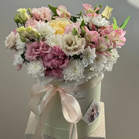 Композиция в коробке